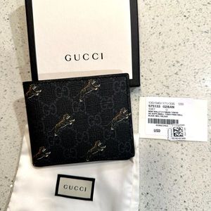 Men’s Gucci wallet tiger print limited edition